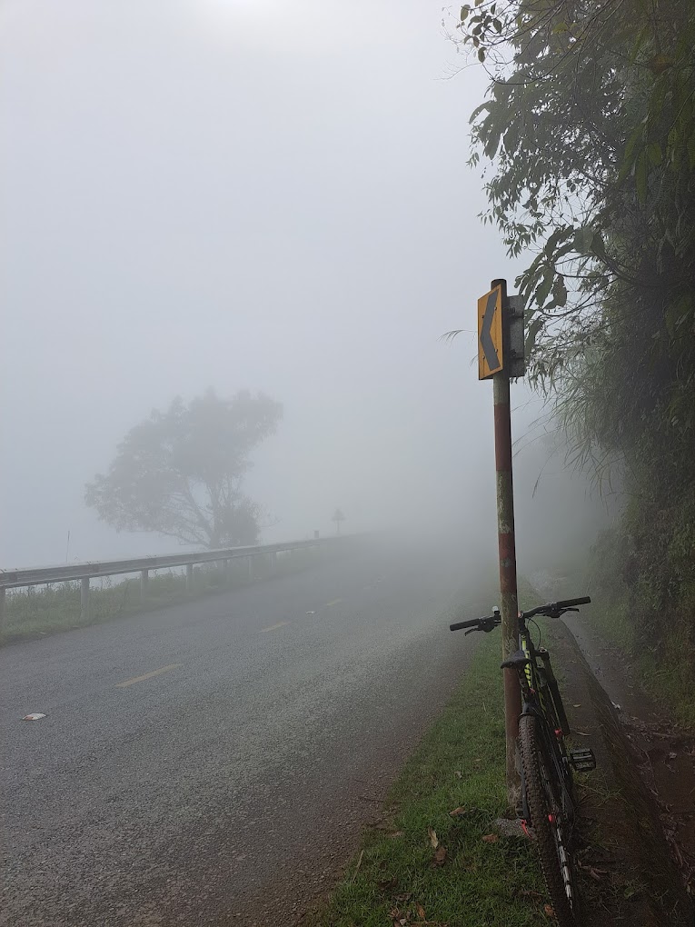 14-Day Northern Vietnam Cycling Adventure: Explore Majestic Landscapes and Rich Culture